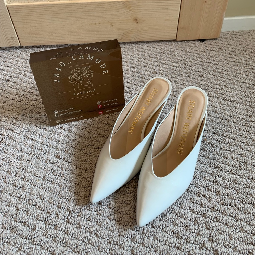 Stuart Weitzman size 36.5 . Brand new